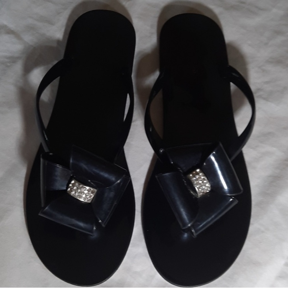 Express Flip Flops Black Sandals with Bow Accent